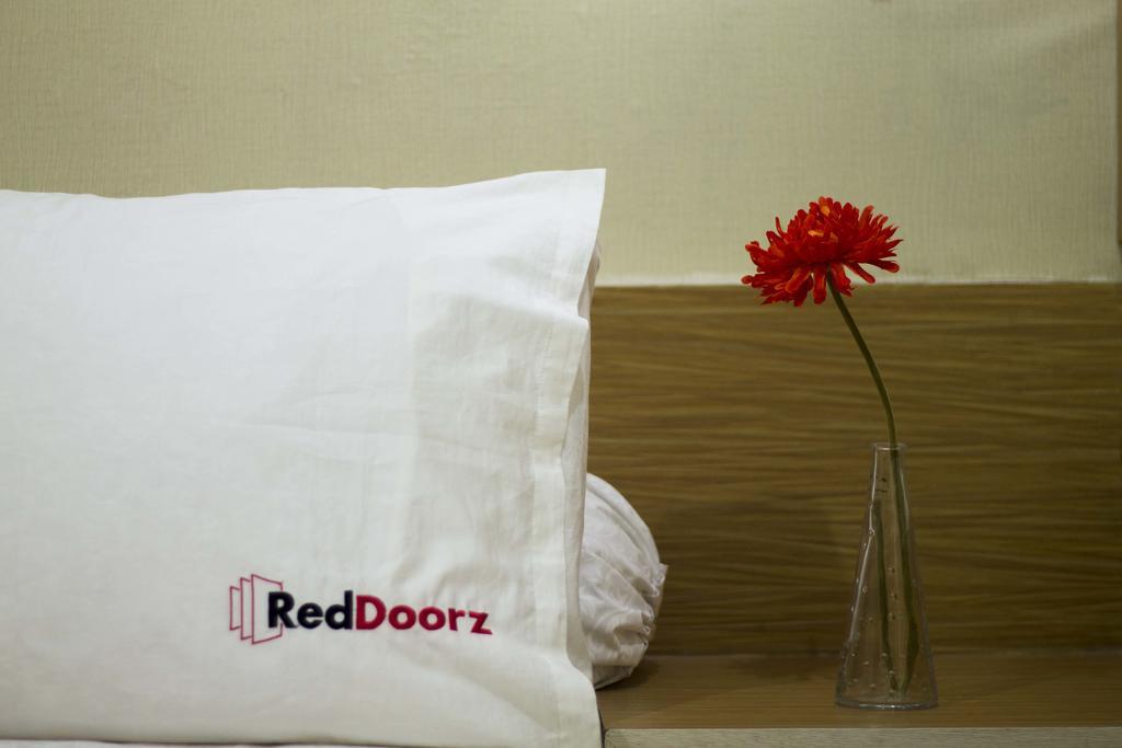 Reddoorz @ Tibubeneng Canggu Hotel Kuta  Exterior photo